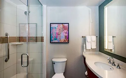 Hilton Garden Inn Alexandria Old Town National Harbor