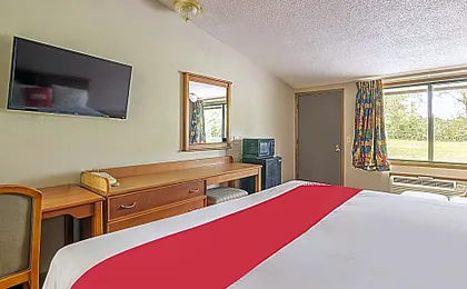 OYO Hotel Daleville AL Hwy 84