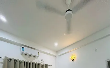 Hotel The White House Varanasi