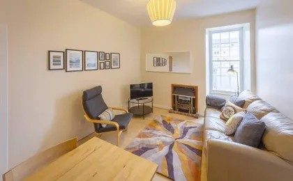 Cozy Apartment Near the Meadows