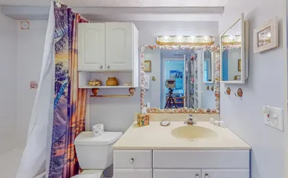 Oceanview Condo With Pool, Beach Access, Jetted Tub, W/d, & AC