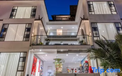 Dali TomeInn SanYueLi Homestay