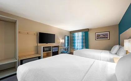 Best Western Plus Lafayette Hotel University Area