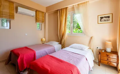 Verga Majestic Sunsets - Elegant & Secluded Retreat