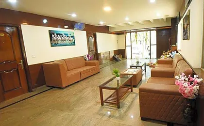 Laavish 7 Hotel
