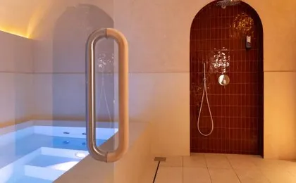 Almarine Eiffel Hotel & Spa by Malone