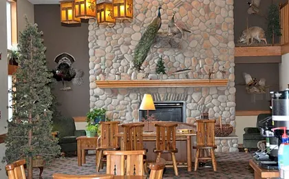 Boarders Inn & Suites by Cobblestone Hotels - Fayette