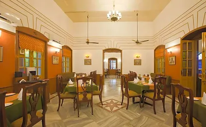 Hotel Surya Kaiser Palace