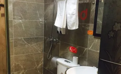 Pod Inn Hotel (Shanghai Hongqiao Airport Songhong Road Subway Station)