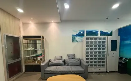 Angor Hotel (Shanghai Xujiahui Subway Station 80000 Stadium Branch）