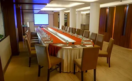 The Roa Hotel
