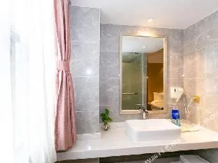 Golden Horse Fashion Hotel (Shenzhen Grand Theatre)