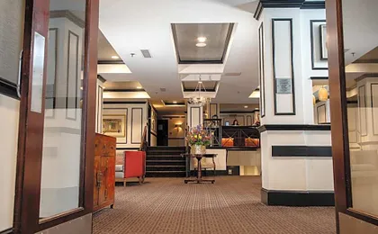Dunhill Hotel