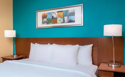 Fairfield Inn & Suites Victoria