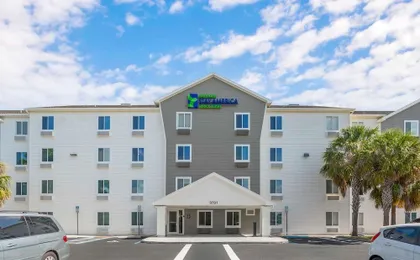 Extended Stay America Select Suites Fort Myers Northeast