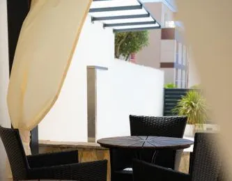 Apartments Villa Pjer - Pool & Private Parking near Beach Žnjan