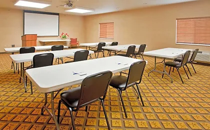 Candlewood Suites Springfield By IHG