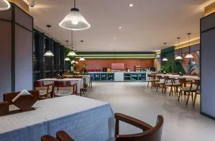 Lanzi International Hotel (Chongqing Shiqiaopu Subway Station Branch)