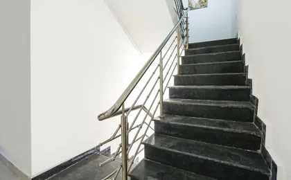 Via Aditya Guest House - Nr. Dasaswamedh Ghat