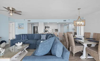 Come Enjoy KC & The Sunshine State: 3-bed, 3-bath With Stunning Ocean Views