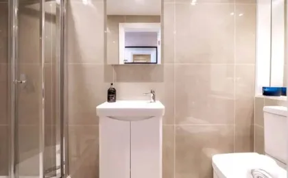 Earl s Court Chelsea 2BR Luxury Apartment Tube