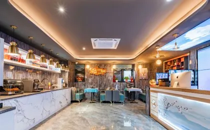 Hangzhou Jushi Hotel (Wulin Square Subway Station Branch)