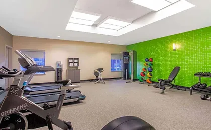 La Quinta Inn & Suites by Wyndham Hillsboro