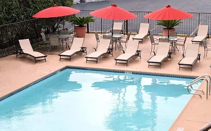 Travelodge by Wyndham San Antonio Lackland AFB North