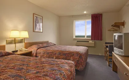 Super 8 by Wyndham Pendleton