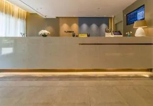 Home Inn Neo Shanghai New International Expo Center Minsheng Road Yanggao Middle Road Metro Station