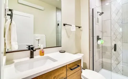 Government Camp Vacation Rental w/ Private Hot Tub