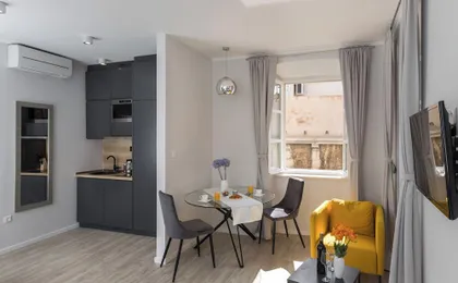 Apartments Urbis