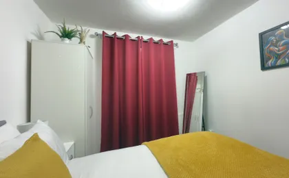 Cozy House Sleeps 2 With Free Parking