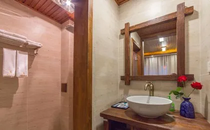 Youzai Youzhai Inn
