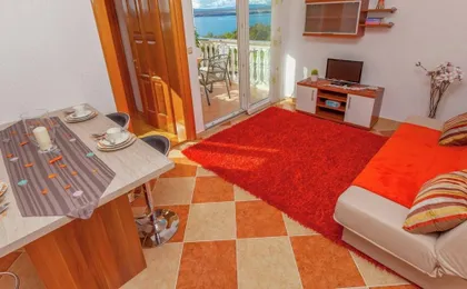 Tranquil Apartment in Dramalj with Hot Tub