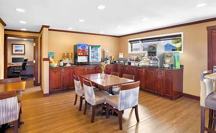 Quality Inn Port Angeles - near Olympic National Park
