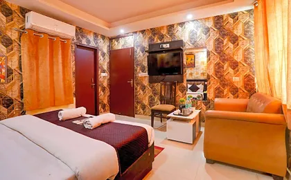 Hotel Royal Sky Luxury Near Delhi Airport
