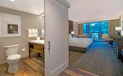 Hilton Peachtree City Atlanta Hotel & Conference Center