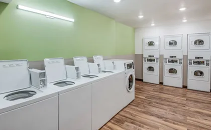 Woodspring Suites West Des Moines