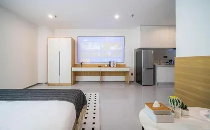 Xicheng Administrative Apartment (Shenzhen North Station Longhua Yifangcheng Branch)