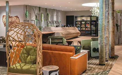 Hotel Paradox, Autograph Collection