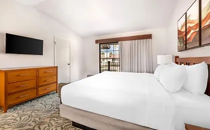 Riviera Oaks Resort