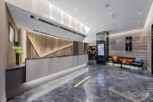 Home Inn Style Golden Nanjing Xinjiekou Zhangfuyuan Metro Station
