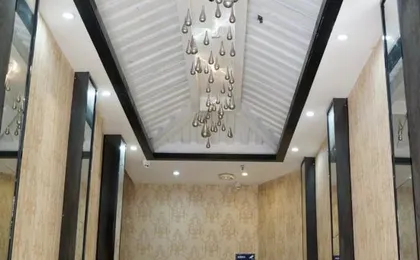 Jinyue Business Hotel