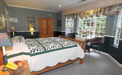 McCaffrey House Bed and Breakfast Inn