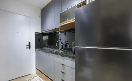 Studio w/ Balcony 850 m From the Subway Msz0504