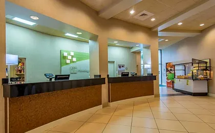 Holiday Inn New Orleans West Bank Tower By IHG