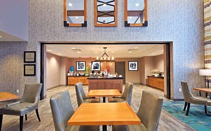 Hampton Inn & Suites North Huntingdon-Irwin