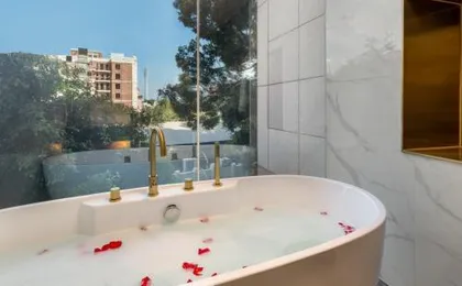 Xana Deluxe Hotel Guangzhou Zhongshan Hospital Dongshankou Metro Station