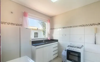 Apt in Condo w/ Pool 850m From the Beach - Srr0007